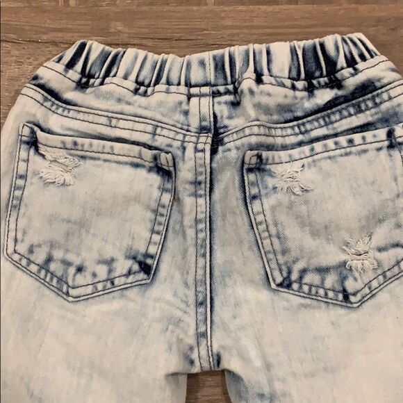 🎉 1 hr sale 🎉Toddle Jeans - Picture 7 of 8